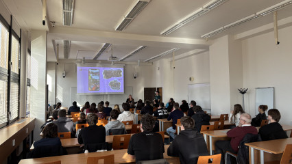 Den otevřených dveří v Praze