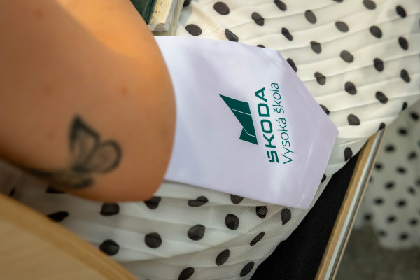 Slavnostní promoce na Škoda Auto Vysoké škole