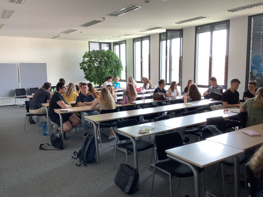 The
3rd year of block teaching of the interdisciplinary subject Strategic
Sustainability Management (SSM) is successfully behind us