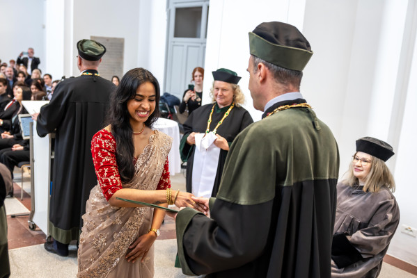 February graduation ceremony at ŠAU