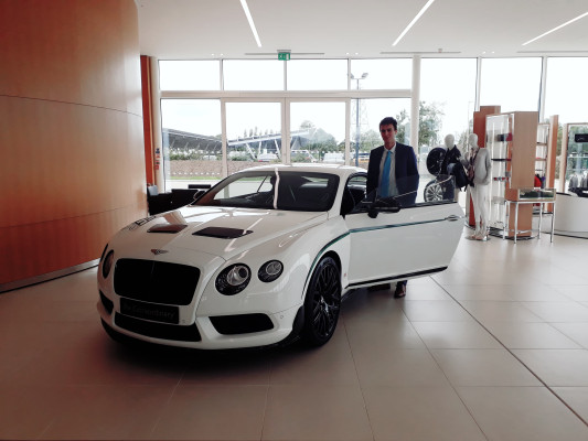 Praxe v Bentley Motors Ltd., Tomáš Chvojka