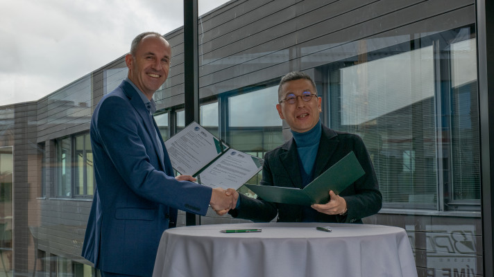 ŠAU has
signed a Memorandum of Understanding with Shimonoseki City University from
Japan